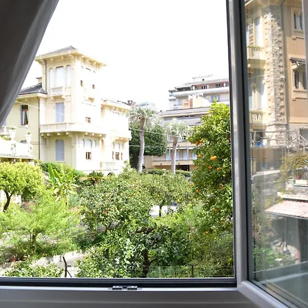 La Conchiglia Apartament *